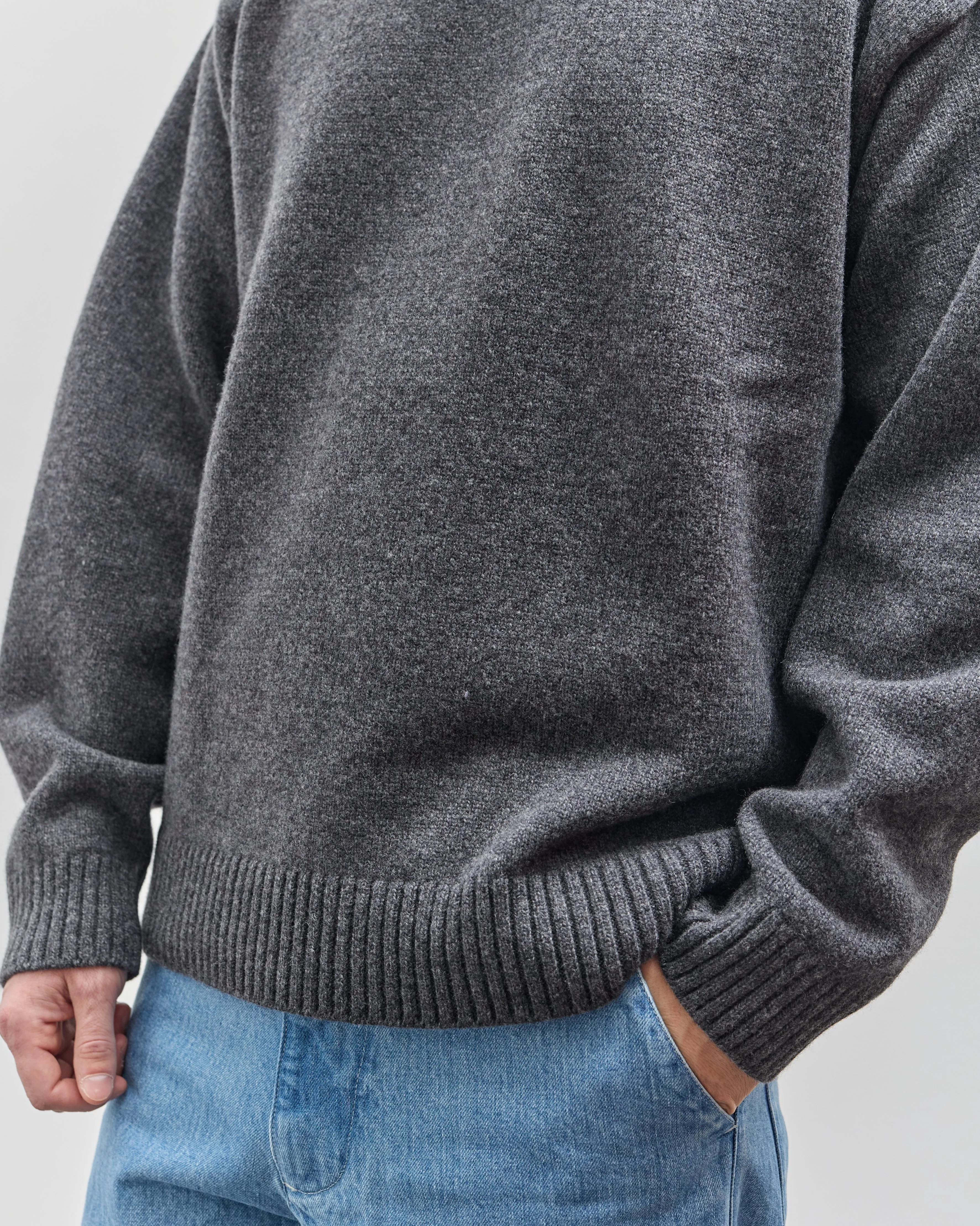 Arpenteur Source Sweater, Charcoal