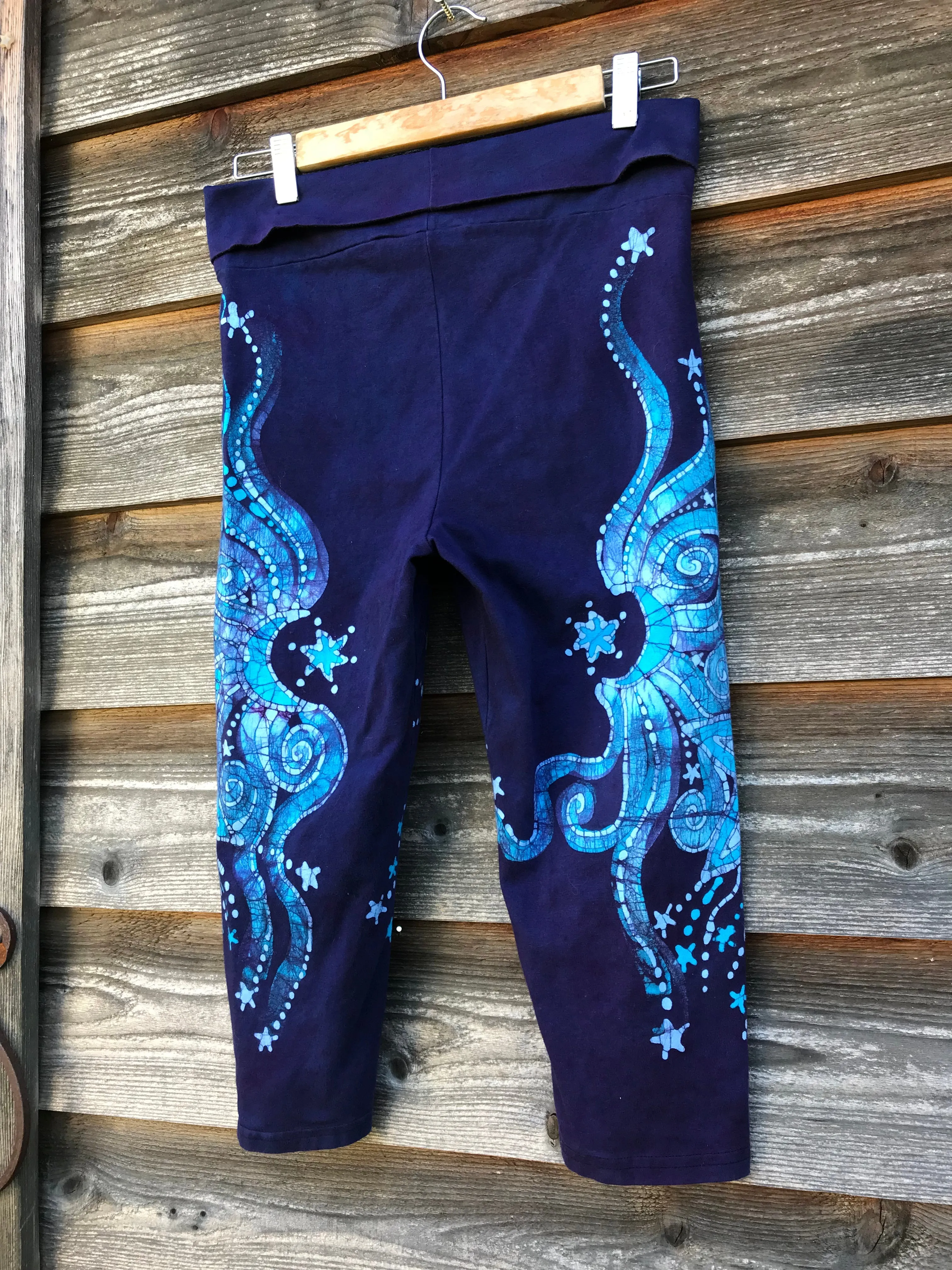 Moon Dancer Batik CAPRI Yoga Pants - Size MEDIUM