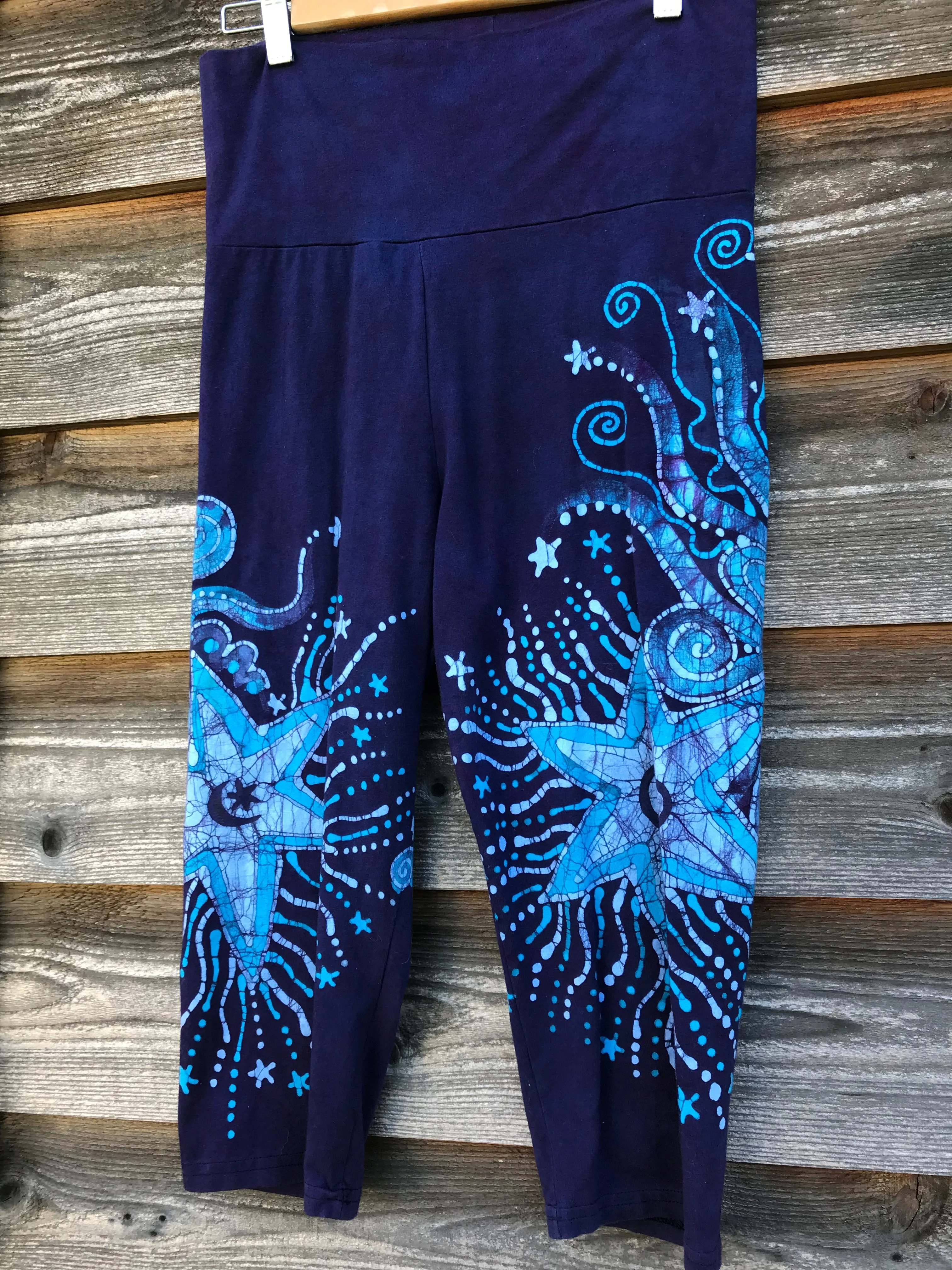 Moon Dancer Batik CAPRI Yoga Pants - Size MEDIUM