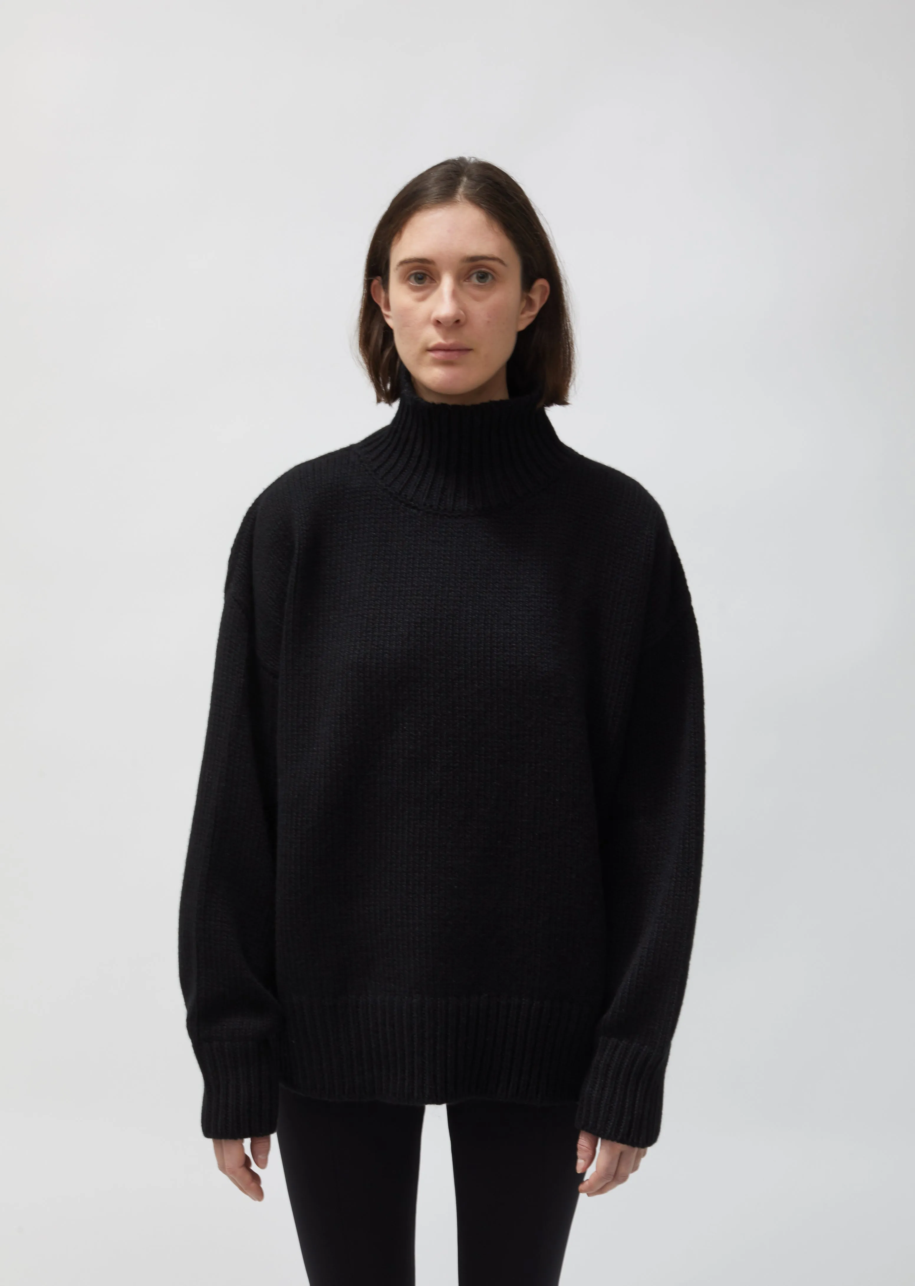 Pheliana Sweater