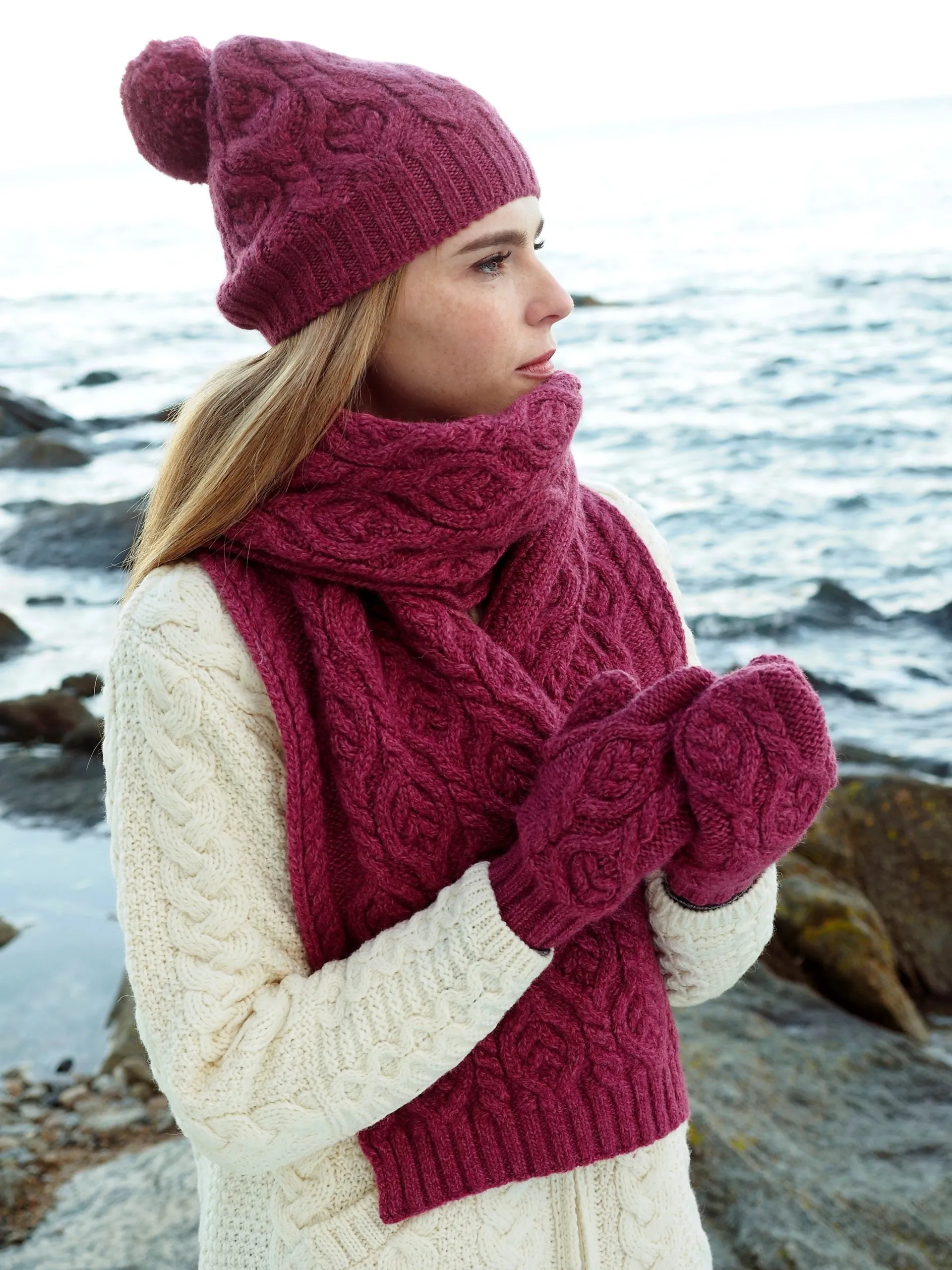 West End Knitwear | Leaf Design | Aran Cable Mittens | Women's