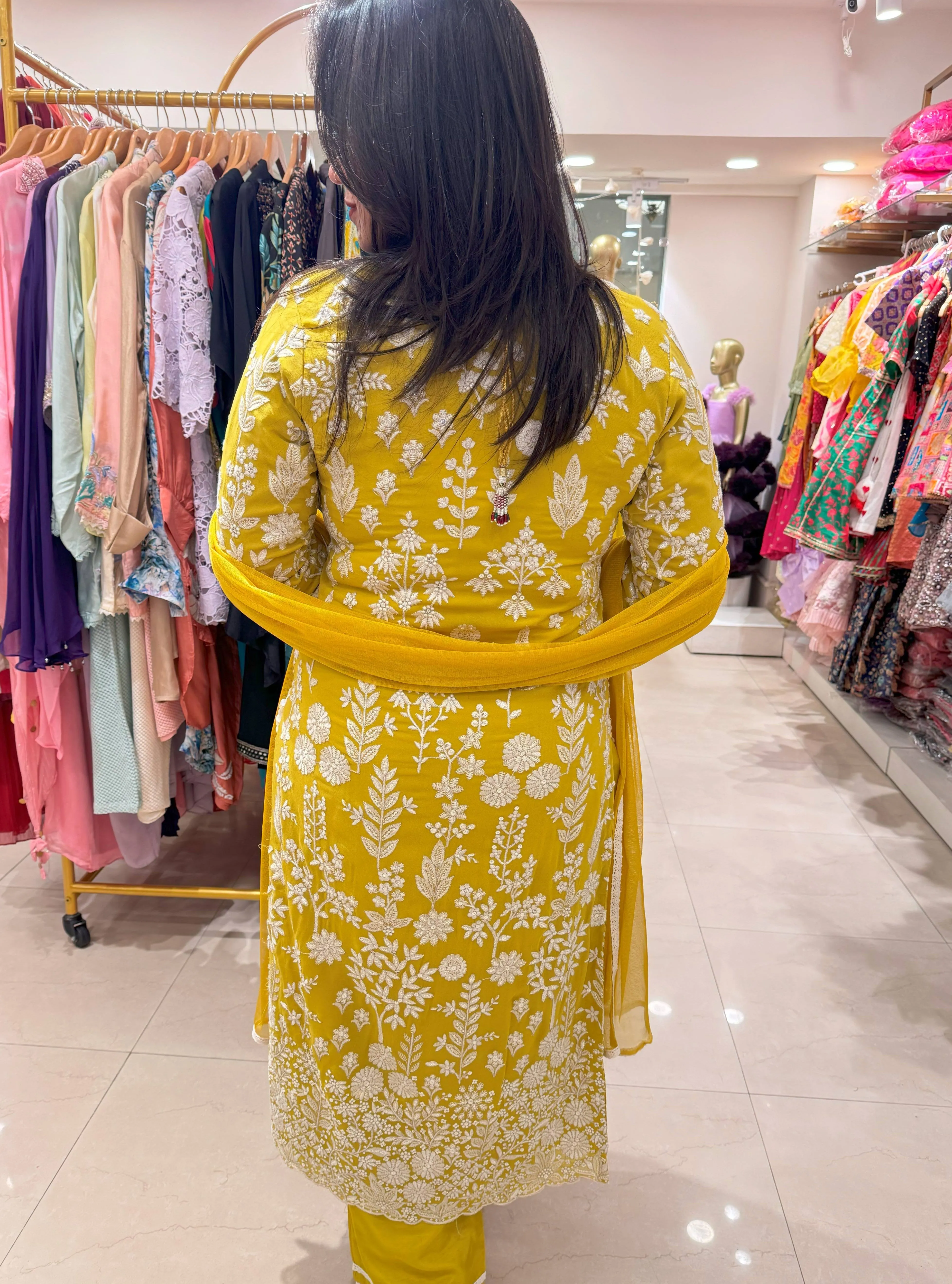 Yellow Cut Daana Suit Set